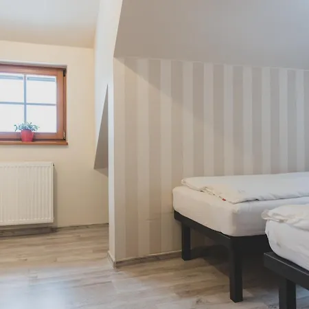 Gasthof Cross Otoczona Lasem Przy Szlaku W Karkonosze