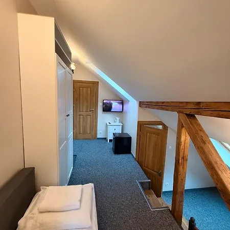 Cross Otoczona Lasem Przy Szlaku W Karkonosze 3* Schreiberhau