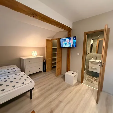 Affittacamere Cross Otoczona Lasem Przy Szlaku W Karkonosze 3*